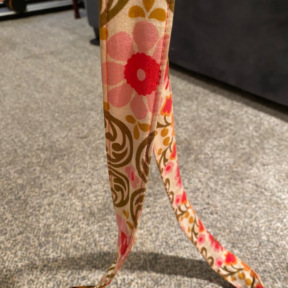 Vera Bradley pink and orange flower print bag - Picture 11 of 11